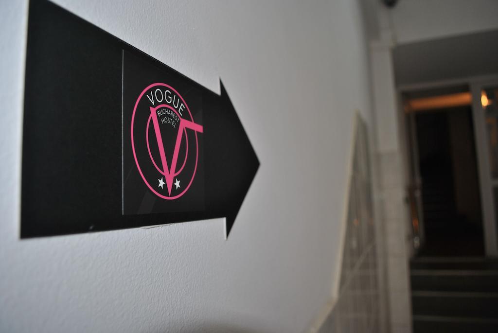 Vogue Hostel Bucharest Exterior photo